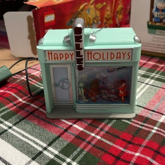 Hallmark Window Wonderland Ornament - Picture 3 of 10